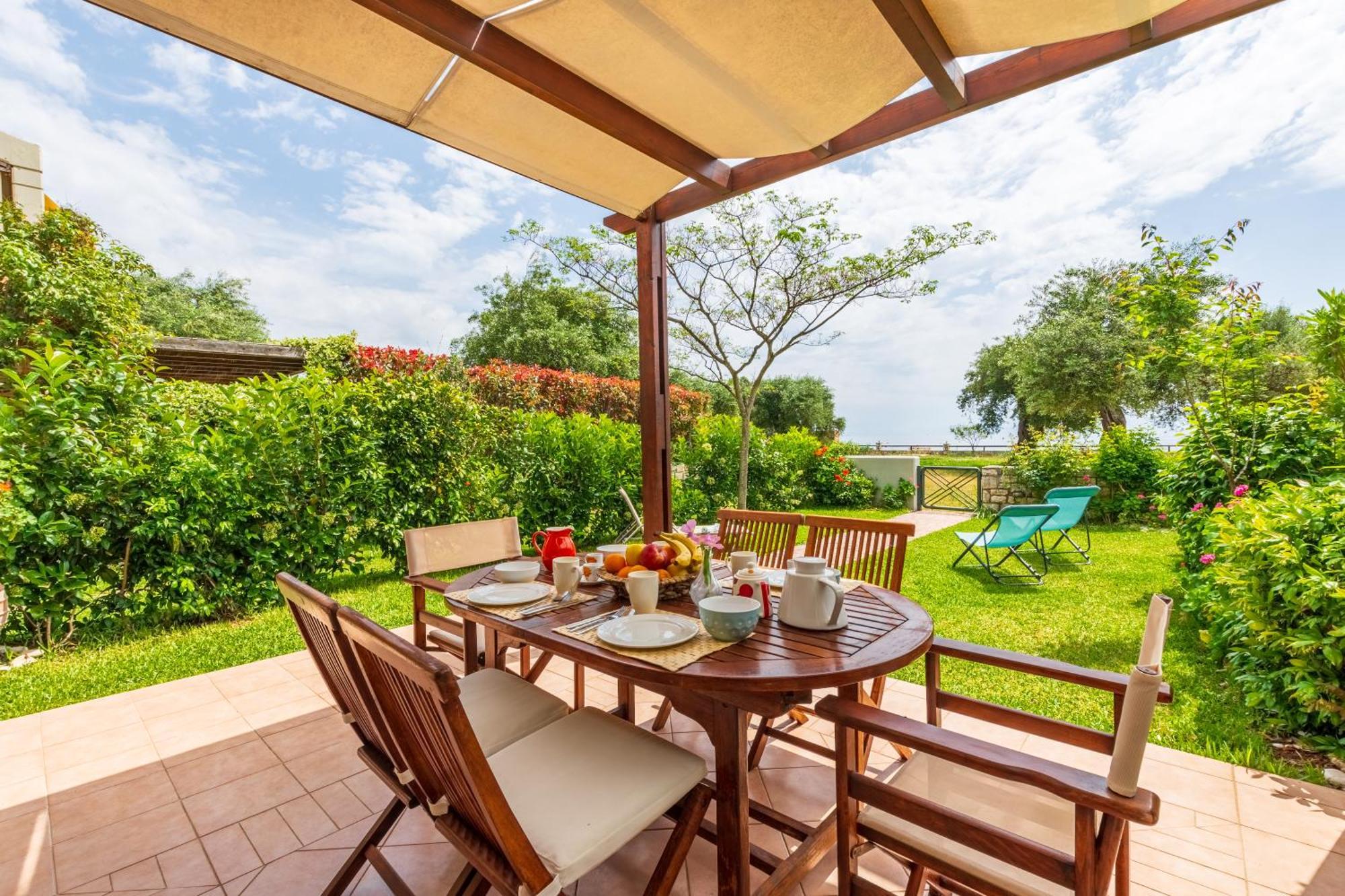 Barbati Seafront Luxury Suites Zewnętrze zdjęcie